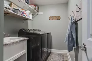 5852 Sky Rdg Ave NE, Louisville, OH 44641 - Photo 20