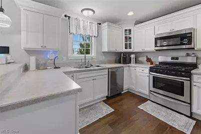 5852 Sky Ridge Avenue NE, Louisville, OH 44641 - Photo 16
