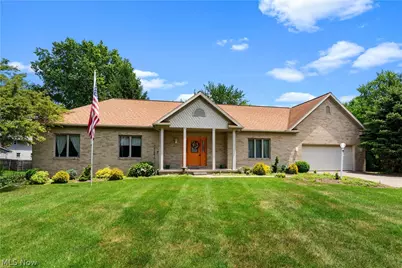 4524 Leawood Drive NE, Canton, OH 44714 - Photo 2