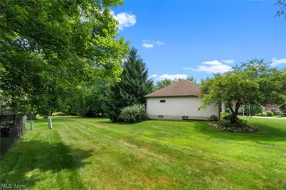 4524 Leawood Drive NE, Canton, OH 44714 - Photo 4