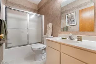 4524 Leawood Dr NE, Canton, OH 44714 - Photo 30