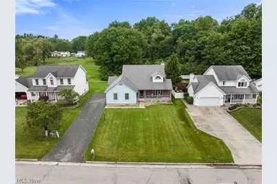 2900 Spring Meadow Circle, Youngstown, OH 44515 - Photo 36