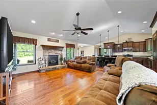 3788 Deerfield Ave NW, North Lawrence, OH 44666 - Photo 8