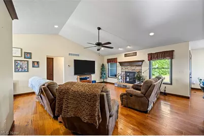 3788 Deerfield Avenue NW, North Lawrence, OH 44666 - Photo 12
