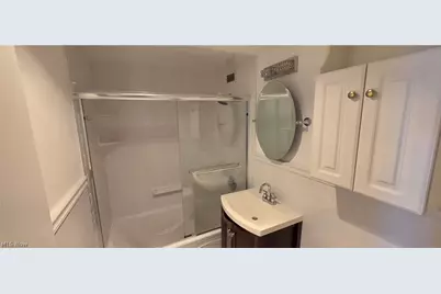 12520 Edgewater Drive, Oakwood, OH 44107 - Photo 10