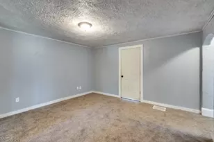 815 Seneca St NE, Massillon, OH 44646 - Photo 8