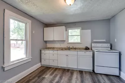 815 Seneca Street NE, Massillon, OH 44646 - Photo 10