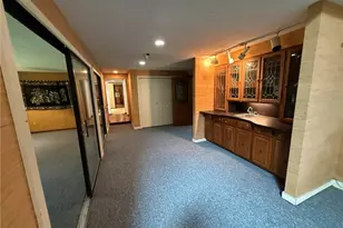 6400 Juniper Dr, Amherst, OH 44001 - Photo 6