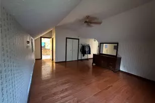 6400 Juniper Dr, Amherst, OH 44001 - Photo 2