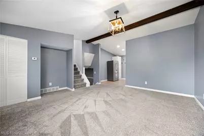 747 Abbe Road N, Elyria, OH 44035 - Photo 10