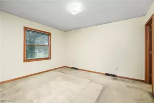 364 Garner Dr, Mogadore, OH 44260 - Photo 14