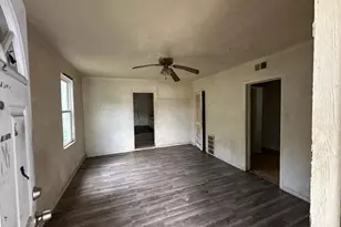 3339 W 46th St, Loveland, OH 44102 - Photo 2