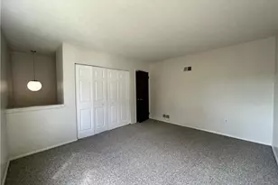 125 Orchard Dr, St Clairsville, OH 43950 - Photo 4