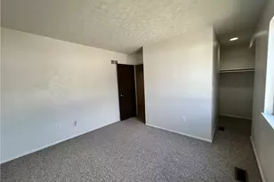 125 Orchard Dr, St Clairsville, OH 43950 - Photo 6