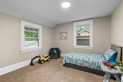 1649 Preston Avenue, Akron, OH 44305 - Photo 18