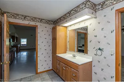 39591 State Route 303, LaGrange, OH 44050 - Photo 42