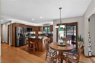 1744 Mattingly Rd, Hinckley, OH 44233 - Photo 4