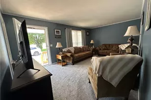 609 Lewis St, Caldwell, OH 43724 - Photo 6