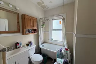 2219 Chesterland Ave, Oakwood, OH 44107 - Photo 14