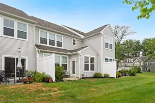 690 Harbour Town Ct, Avon Lake, OH 44012 - Photo 42