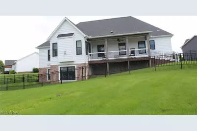 2374 Deer Creek Circle, Orrville, OH 44667 - Photo 4
