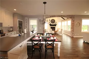 2374 Deer Creek Cir, Orrville, OH 44667 - Photo 8