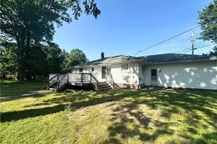 1031 Gary Ct, Wickliffe, OH 44092 - Photo 2