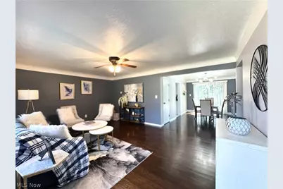 1031 Gary Court, Wickliffe, OH 44092 - Photo 4