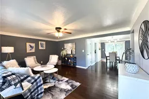 1031 Gary Ct, Wickliffe, OH 44092 - Photo 4