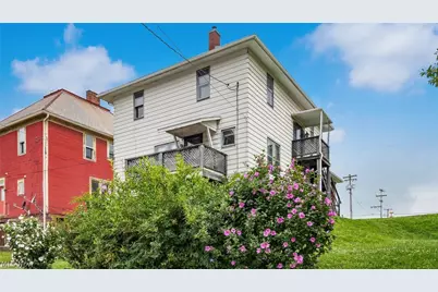 1020 Gaston Avenue, Cambridge, OH 43725 - Photo 4