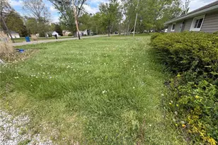 1988 Greensburg Rd, North Canton, OH 44720 - Photo 6