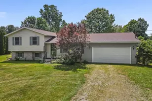 2642 Blake Rd, Wadsworth, OH 44281 - Photo 2