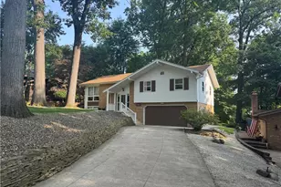 205 Rutledge Dr, Akron, OH 44319 - Photo 2
