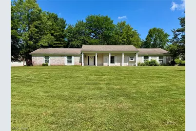 2838 Forest Lane, Willoughby Hills, OH 44094 - Photo 1