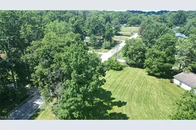 2838 Forest Lane, Willoughby Hills, OH 44094 - Photo 30