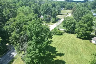 2838 Forest Ln, Willoughby Hills, OH 44094 - Photo 30