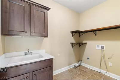 3901 Creekside Drive, Uniontown, OH 44685 - Photo 24
