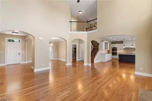 3901 Creekside Dr, Uniontown, OH 44685 - Photo 6
