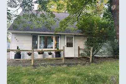 251 Idlewood Road, Austintown, OH 44515 - Photo 1