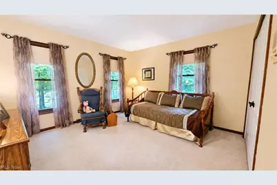 9220 Woods Way Drive, Kirtland, OH 44094 - Photo 20