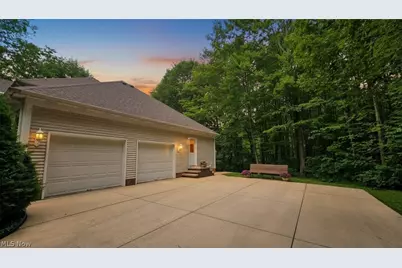 9220 Woods Way Drive, Kirtland, OH 44094 - Photo 26