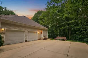 9220 Woods Way Dr, Kirtland, OH 44094 - Photo 26