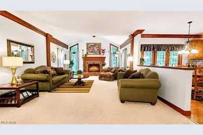 9220 Woods Way Drive, Kirtland, OH 44094 - Photo 2