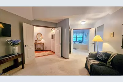 9220 Woods Way Drive, Kirtland, OH 44094 - Photo 14