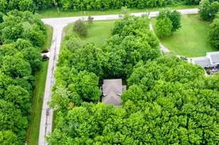 9220 Woods Way Dr, Kirtland, OH 44094 - Photo 28
