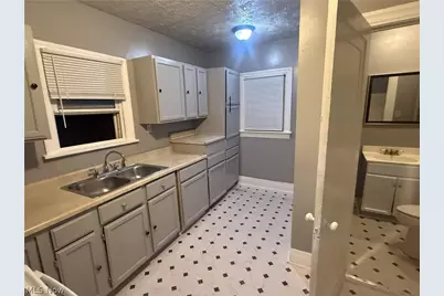1500 Sweitzer Avenue, Akron, OH 44301 - Photo 6