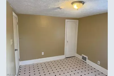 1500 Sweitzer Avenue, Akron, OH 44301 - Photo 8