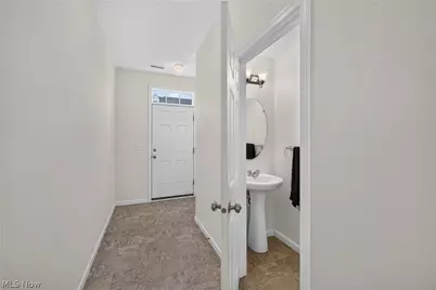 934 Tradewinds Cove, Painesville, OH 44077 - Photo 24