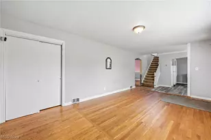107 Renee Dr, Struthers, OH 44471 - Photo 4