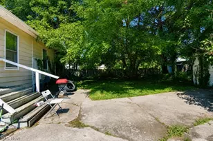 15811 Arcade Ave, Loveland, OH 44110 - Photo 18